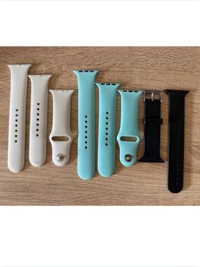 Apple Watch Band Bundle 44mm / 45mm / 49mm – 3 Silicone Sport Bands